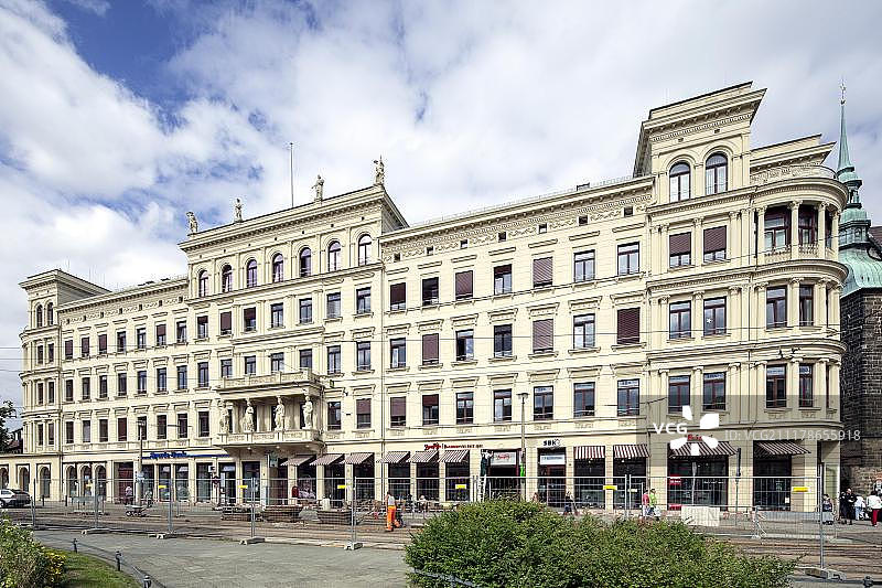 德国格尔利茨Postplatz广场的办公和商业建筑图片素材