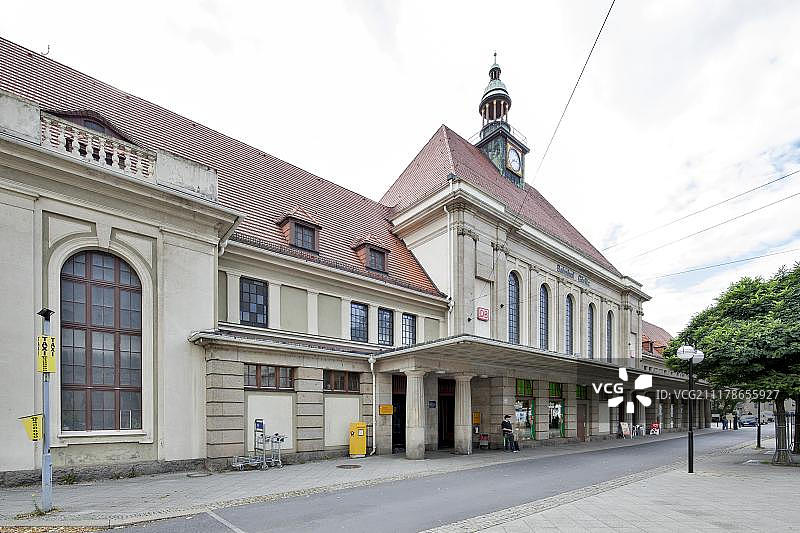 德国萨克森州上卢萨蒂亚地区格尔利茨火车站站房图片素材