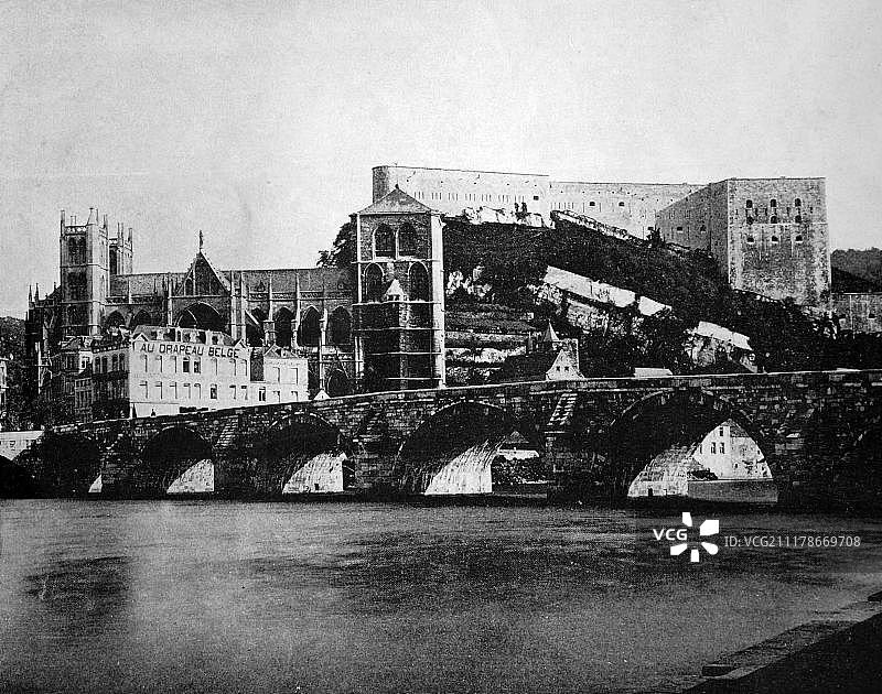 比利时于伊城堡和教堂的早期照片，1884年，欧洲图片素材