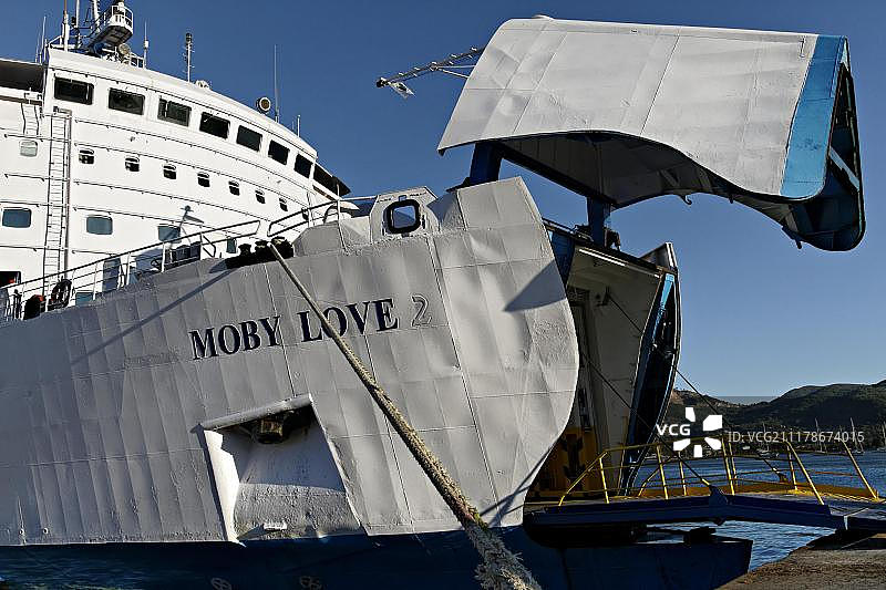 意大利托斯卡纳厄尔巴岛波托费拉约的“Moby Love”渡轮图片素材