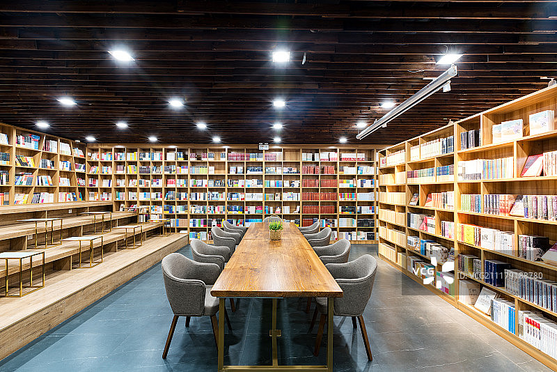 时尚前卫的书店图片素材