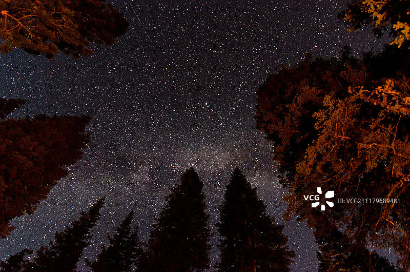 银河火焰之光图片素材