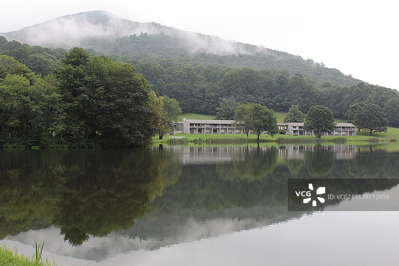 獭峰小屋图片素材