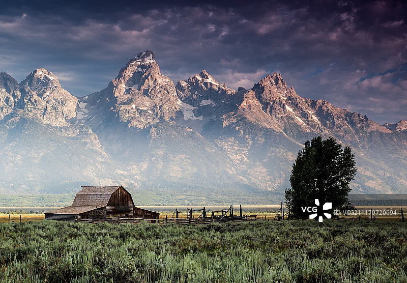 大提顿国家公园的T.A. 莫尔顿谷仓图片素材