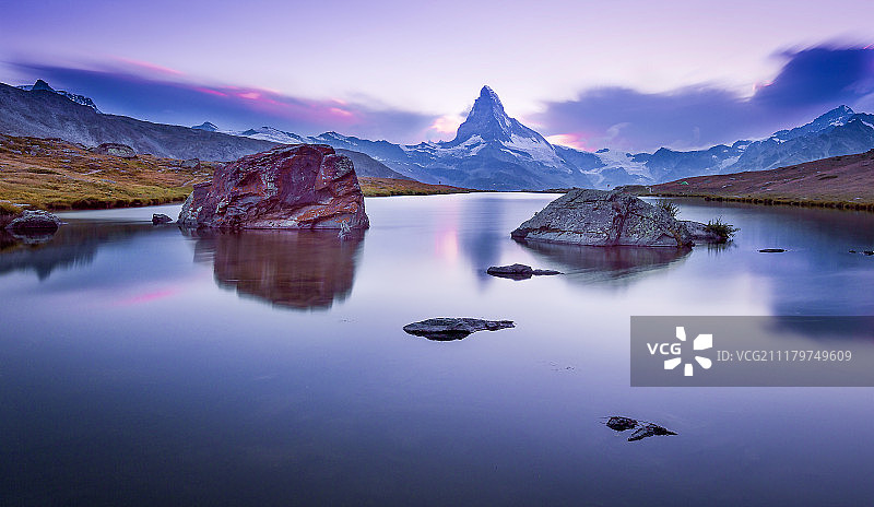 天堂般的又一天图片素材