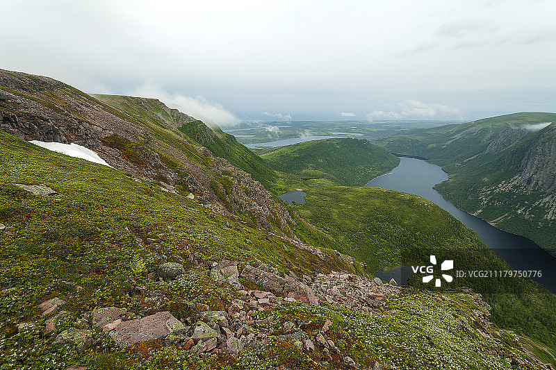 十英里池塘和圣劳伦斯湾|格罗斯莫恩|纽芬兰图片素材