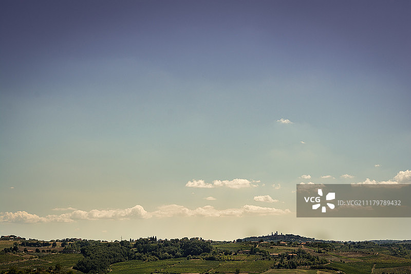 远眺圣吉米尼亚诺图片素材