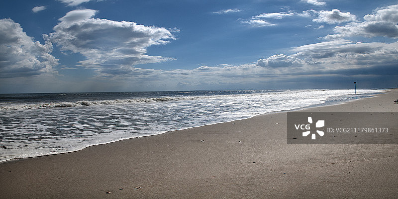 暴风雨之后图片素材
