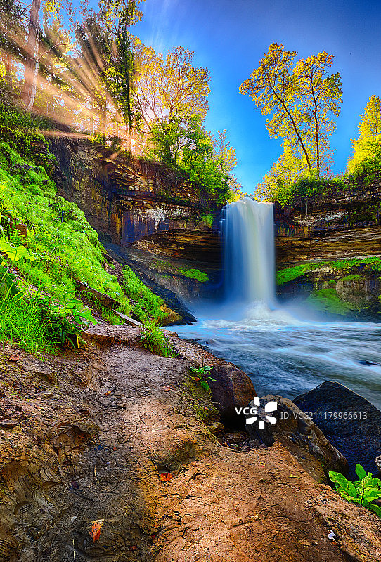 明尼哈哈瀑布阳光图片素材