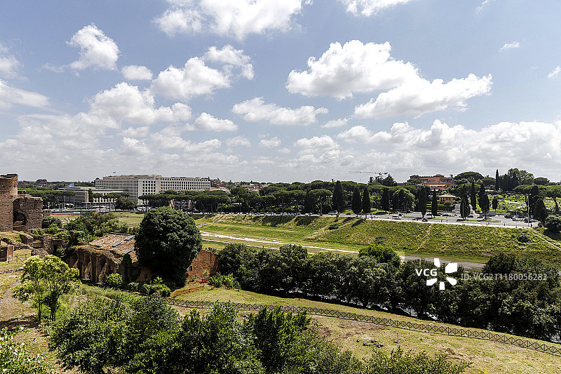 从奥古斯塔纳之家看到的马克西穆斯马戏团图片素材
