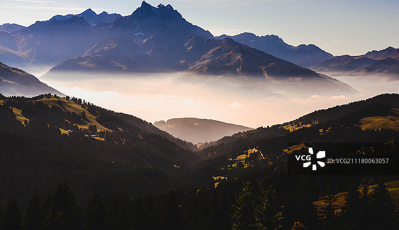 米迪山图片素材