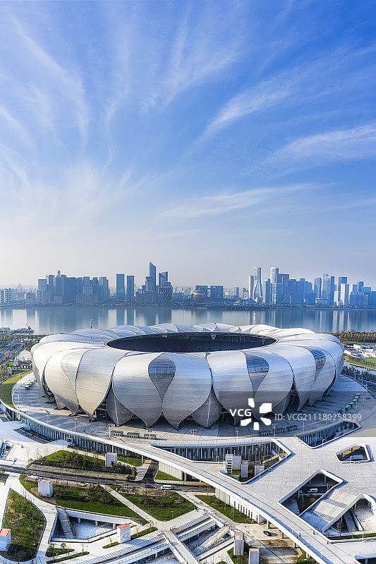 航拍杭州奥体博览城主体育场图片素材