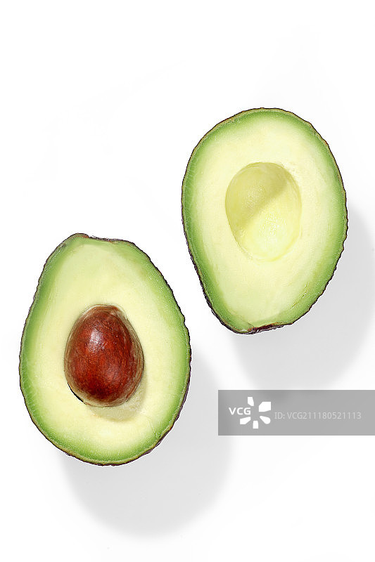 切开的鳄梨图片素材
