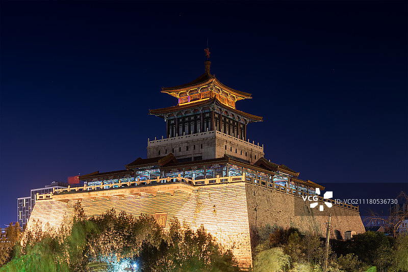 济南解放阁夜景图片素材