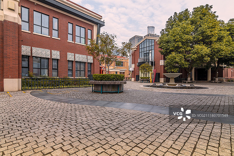 江苏欧式建筑和砖地图片素材