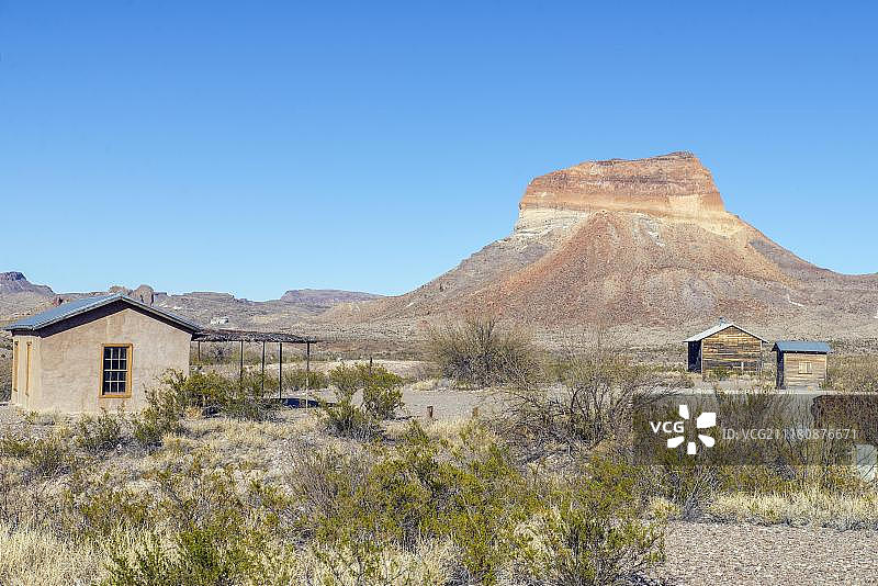本德的卡斯特兰山和建筑物图片素材