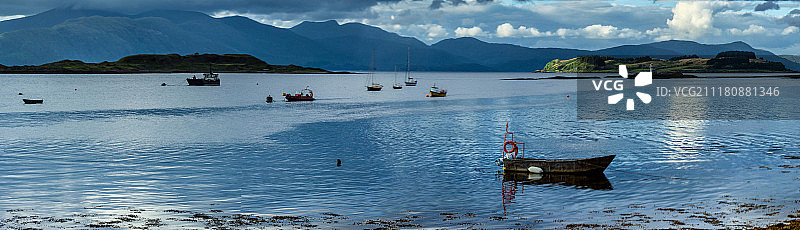 海上的船只景观图片素材