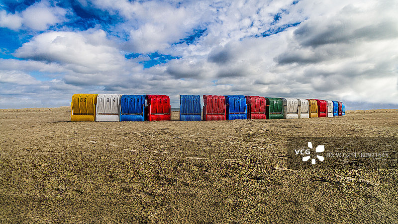 海滩一日图片素材