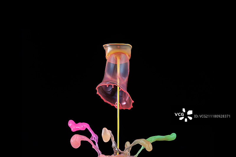 液体艺术溅起的水花图片素材