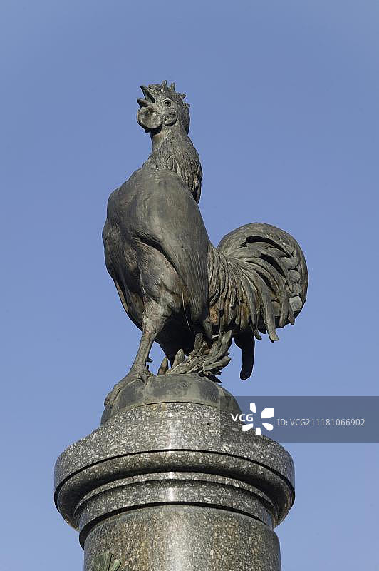 法国米卢斯战争纪念碑上的公鸡雕塑（局部）图片素材