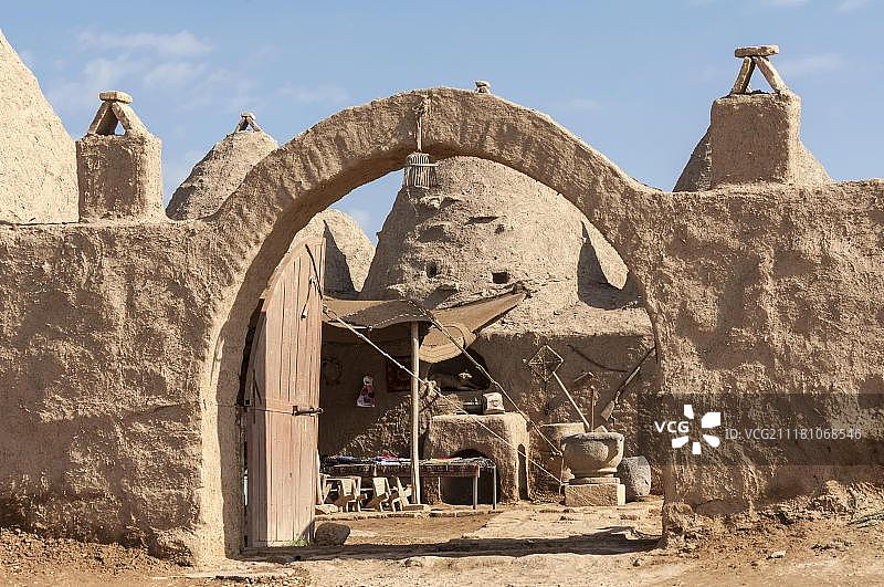 土耳其尚勒乌尔法省哈兰的传统蜂窝土坯房屋图片素材