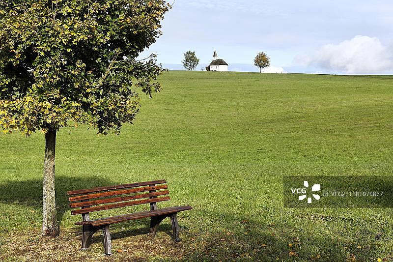 德国上巴伐利亚基姆高的景观长椅图片素材