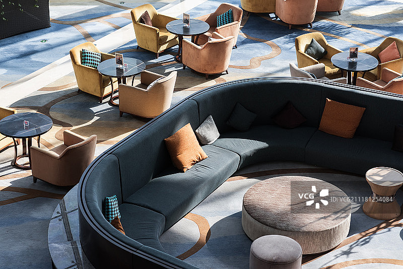 豪华酒店大堂的休息区图片素材