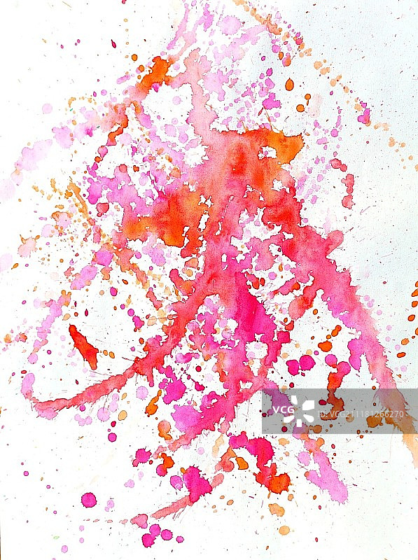 白色背景上的飞溅红色水彩污渍图片素材