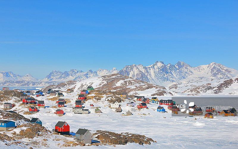 格陵兰小镇的彩色房屋图片素材