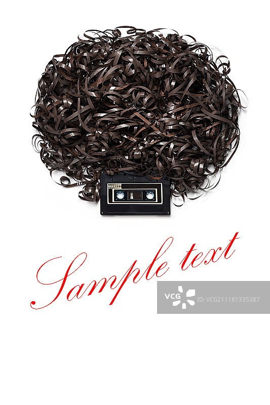 蓝尼·克拉维茨 - 用录音带制成的爆炸头发型头像图片素材