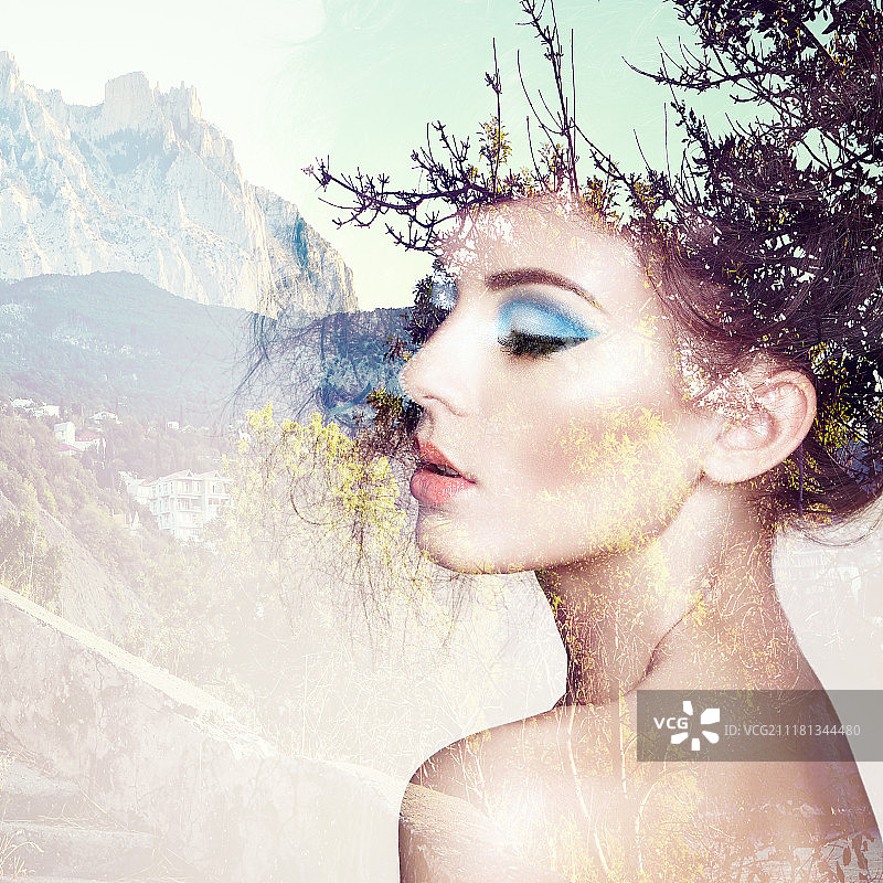 拥有优雅发型的性感美丽女性肖像。时尚照片。女性与自然照片的双重曝光图片素材