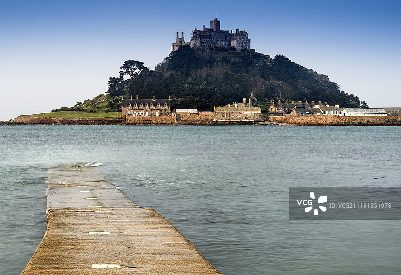 圣迈克尔山湾的马拉宰恩清晨退潮图片素材