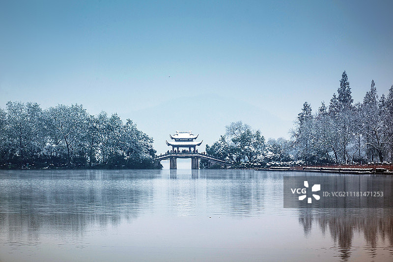杭州曲院风荷雪景图片素材