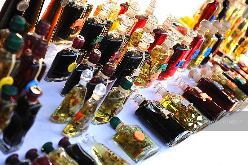 健康油瓶装图片素材