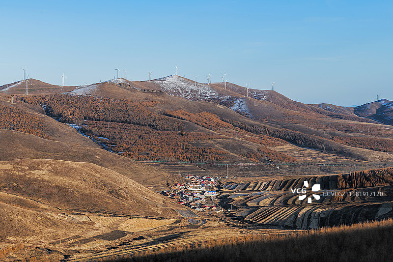 张北草原天路秋天风光图片素材
