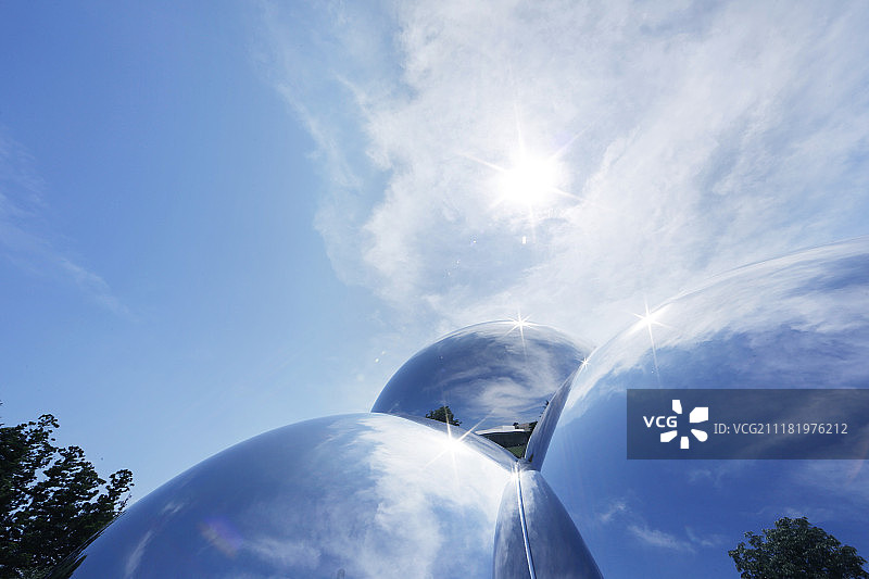 日本金泽21世纪美术馆雕塑局部图片素材