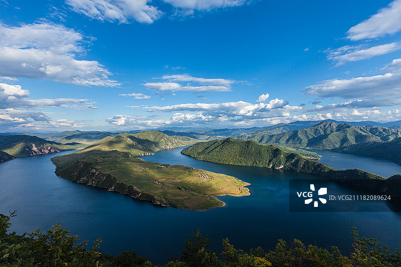 吉林集安鸭绿江太极湾山水风光图片素材