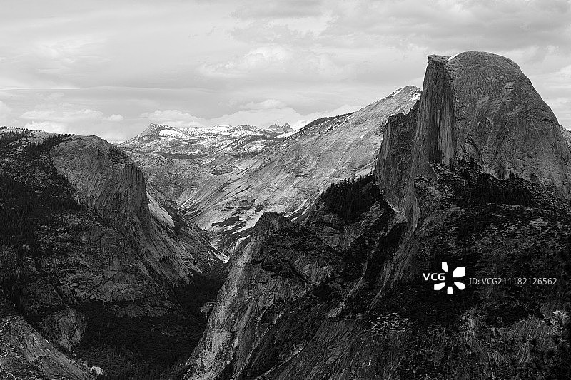 优胜美地半圆顶图片素材