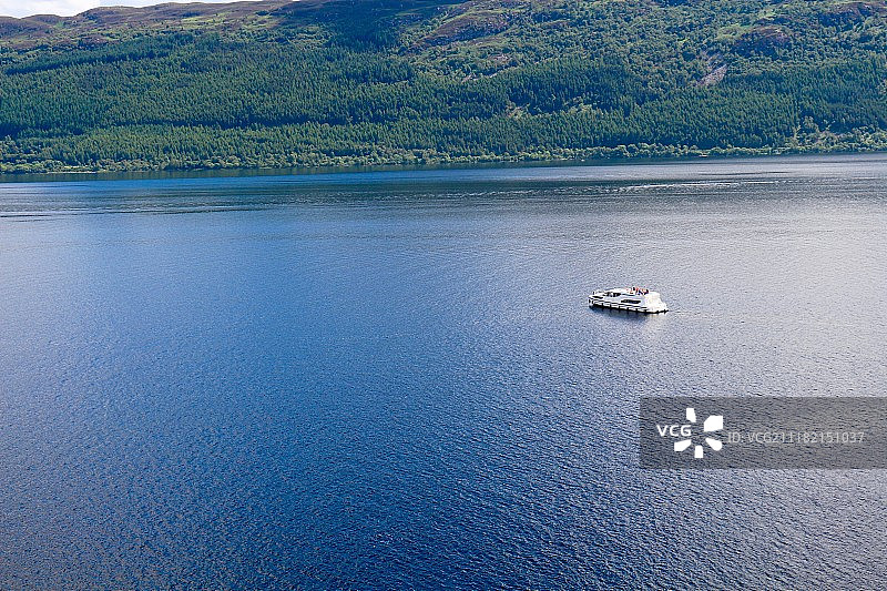 尼斯湖巡游图片素材