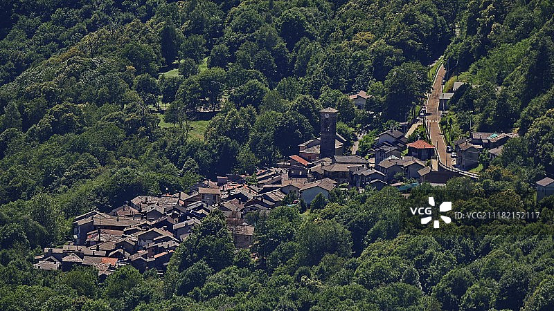 Indemini及其周边的山脉图片素材