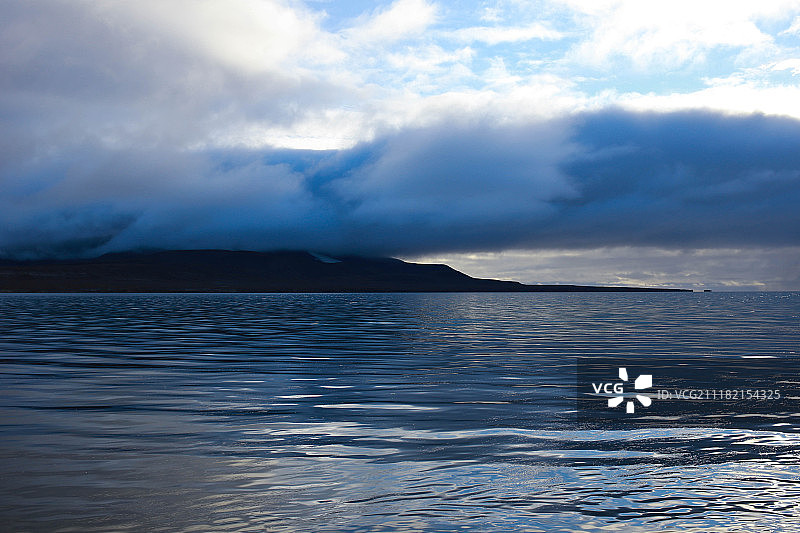 蓝色宁静图片素材