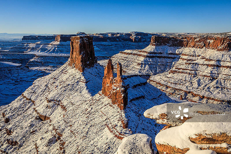 雪后的万宝路角图片素材
