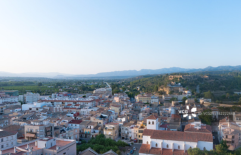 鸟瞰西班牙托尔托萨古镇风光图片素材