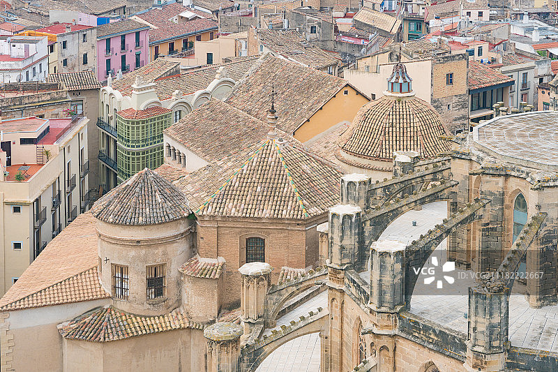 鸟瞰西班牙托尔托萨古镇风光图片素材