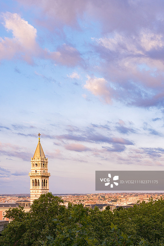 鸟瞰西班牙马德里的教堂风光图片素材