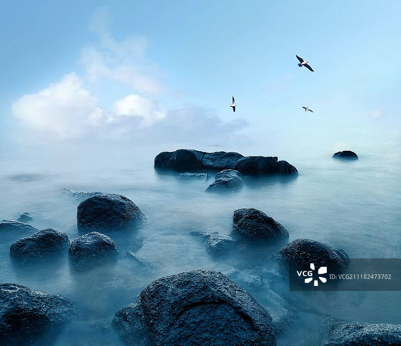 广东省阳江的蓝色大海图片素材