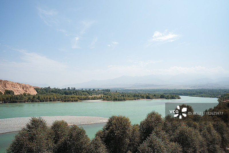 青海贵德黄河自然风光图片素材