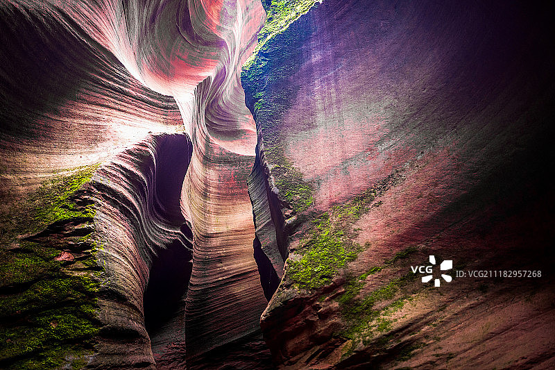 延安雨岔峡谷图片素材