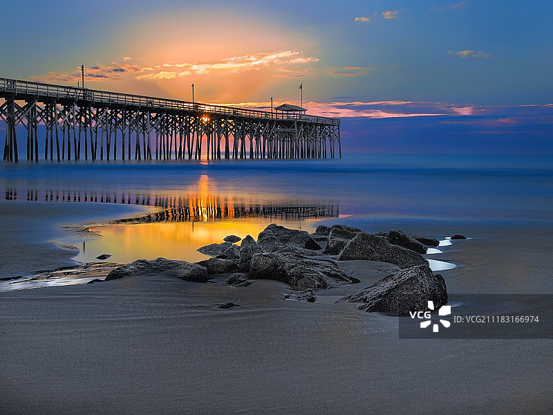 波利斯岛的日出图片素材