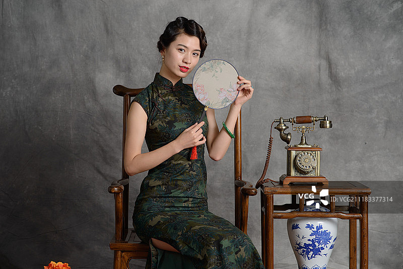 复古名媛图图片素材